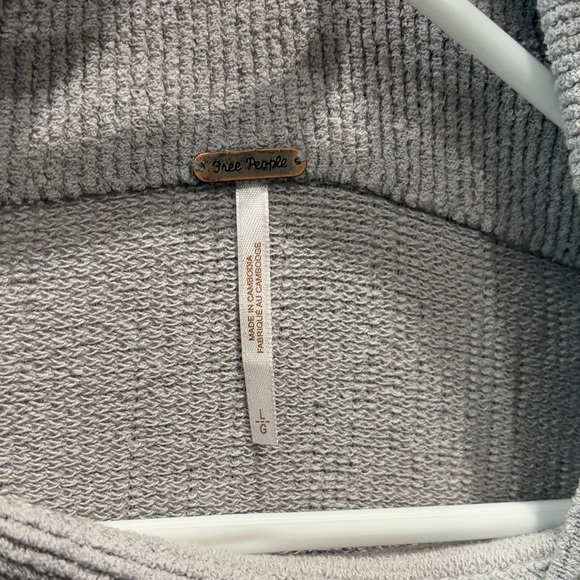 Free People Ottoman Slouchy Tunic Grey Women's Turtleneck Sweater - Picture 2 of 4